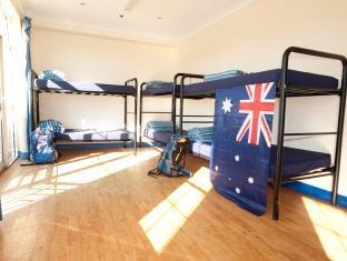 Mad Monkey Coogee * Randwick