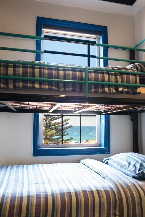 Mad Monkey Coogee Hostel